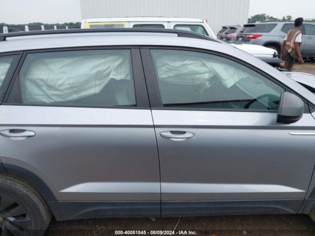 3VVDX7B29NM016238 Volkswagen Taos 1.5t S