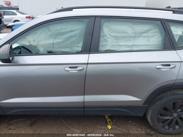 3VVDX7B29NM016238 Volkswagen Taos 1.5t S