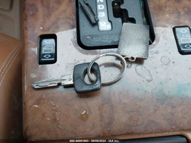 1993 MERCEDES-BENZ 500 WDBFA67E5PF079618 Photo 10