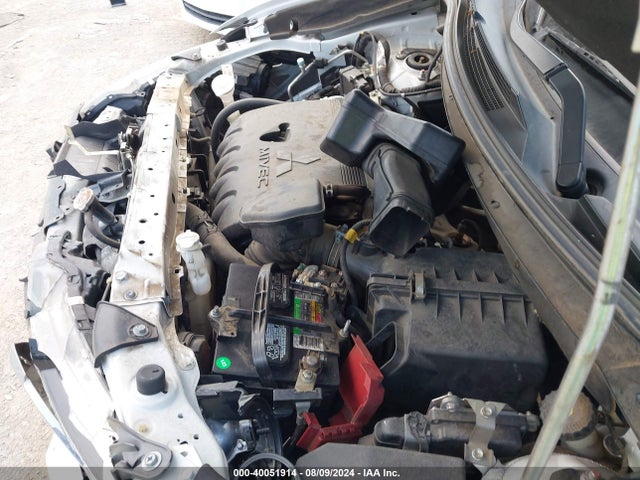 2017 MITSUBISHI OUTLANDER JA4AD3A39HZ041490 Photo 9