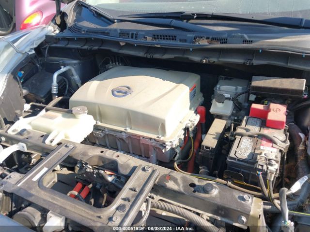 1N4AZ0CP3GC302058 Nissan LEAF S