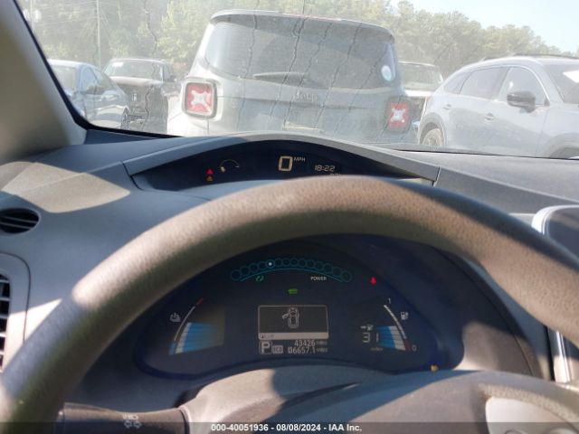 1N4AZ0CP3GC302058 Nissan LEAF S