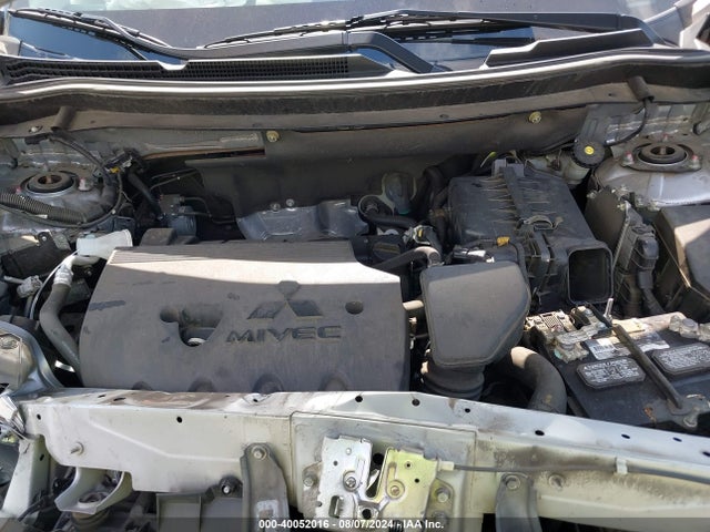 JA4AD3A33HZ052047 Mitsubishi Outlander Se/sel