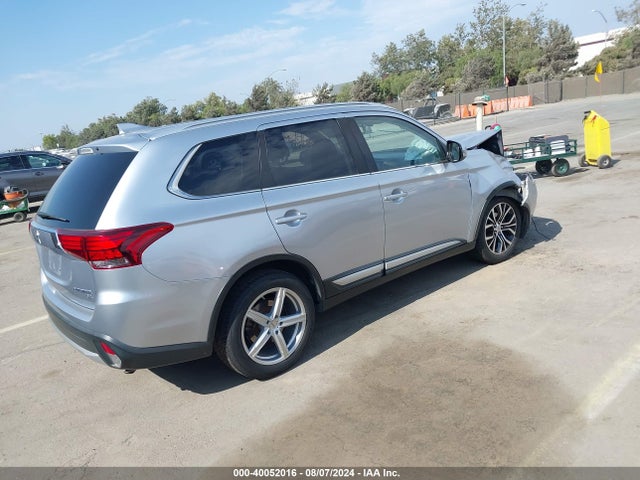 JA4AD3A33HZ052047 Mitsubishi Outlander Se/sel
