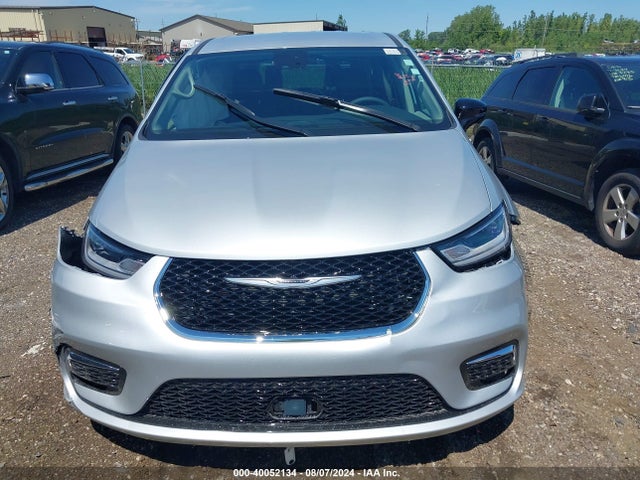 2C4RC1BG2RR145302 Chrysler Pacifica Touring L