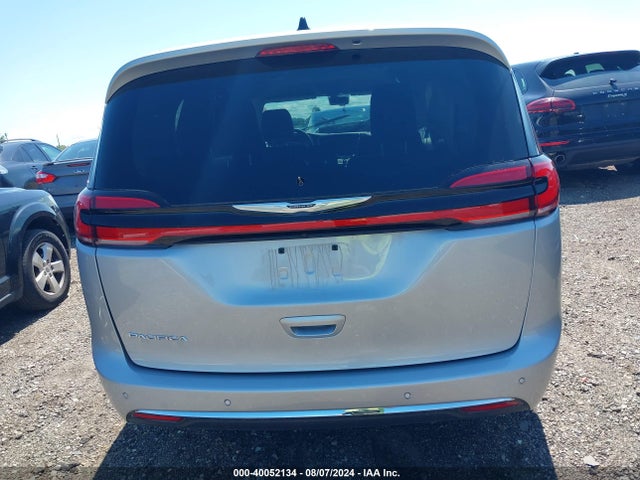 Chrysler Pacifica Touring L 2024 2C4RC1BG2RR145302 Image 16