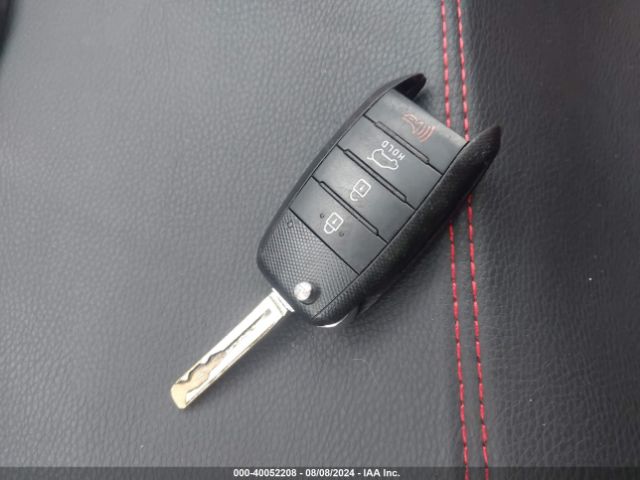 5XYKT4A63EG453556 KIA SORENTO LX