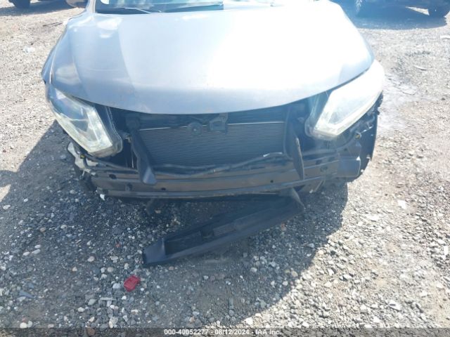 KNMAT2MV2FP510637 Nissan ROGUE SV