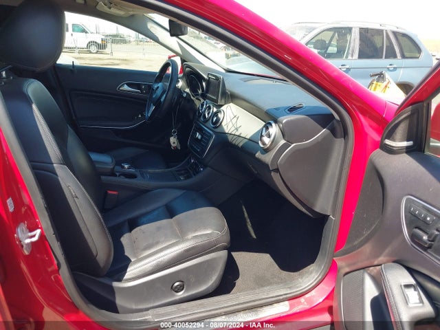 WDCTG4EB9FJ166959 Mercedes-Benz GLA 250