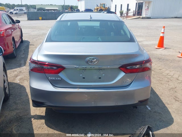 Toyota CAMRY LE 2022 4T1C11AK0NU670238 Image 15