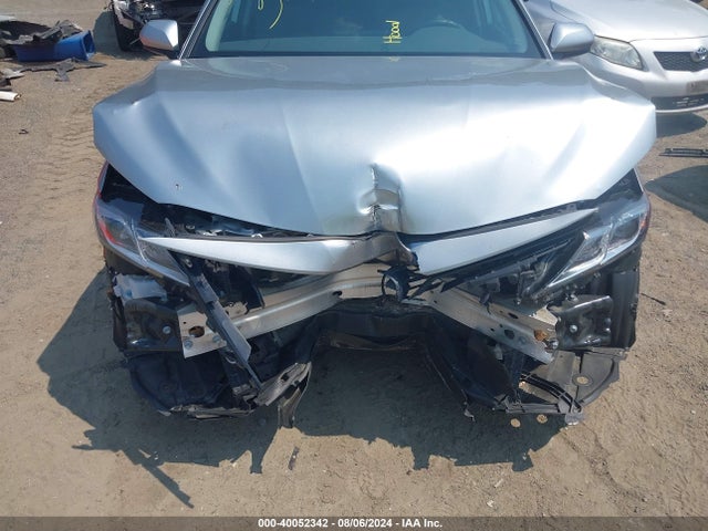 Toyota CAMRY LE 2022 4T1C11AK0NU670238 Image 6