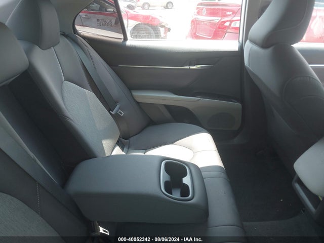 Toyota CAMRY LE 2022 4T1C11AK0NU670238 Image 8