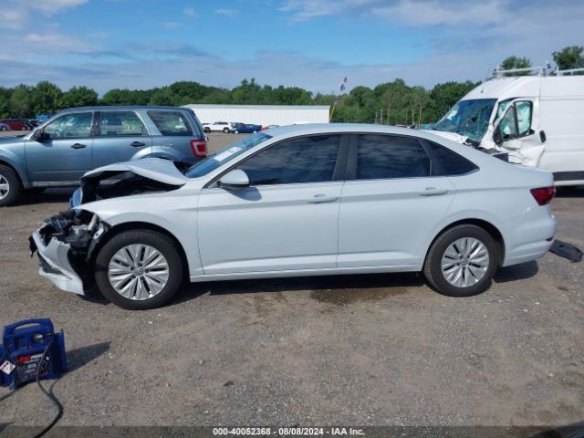 3VWN57BUXKM093672 Volkswagen Jetta 1.4t S
