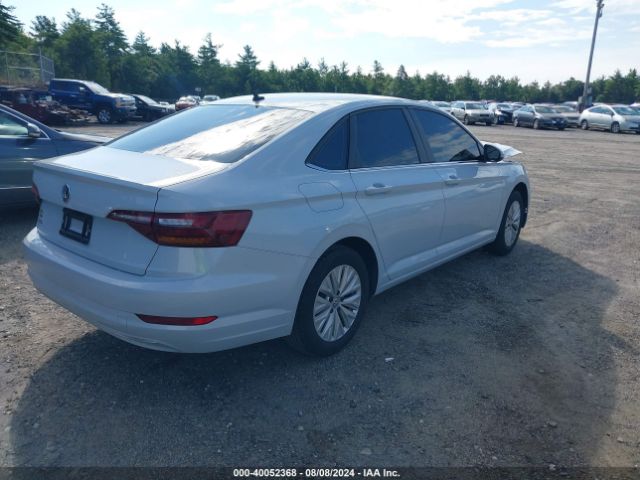 3VWN57BUXKM093672 Volkswagen Jetta 1.4t S