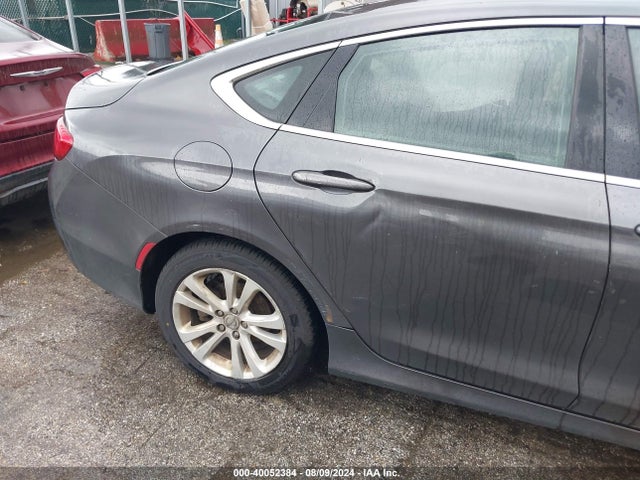 Chrysler 200 Limited 2015 1C3CCCAB6FN612466 Image 20