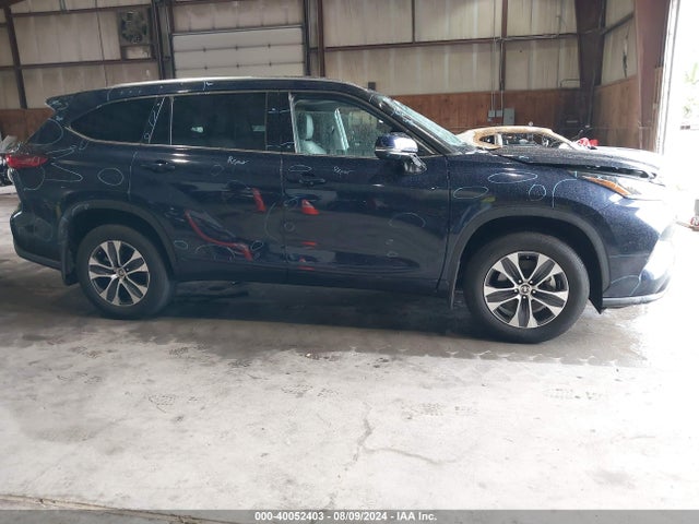 Toyota Highlander Xle 2020 5TDGZRBH1LS522620 Image 13