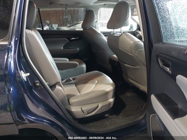 Toyota Highlander Xle 2020 5TDGZRBH1LS522620 Image 8