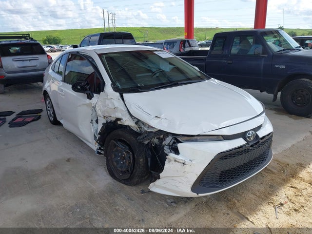 Toyota COROLLA LE 2022 JTDEPMAEXNJ199028 main image