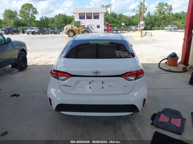 Toyota COROLLA LE 2022 JTDEPMAEXNJ199028 Image 16
