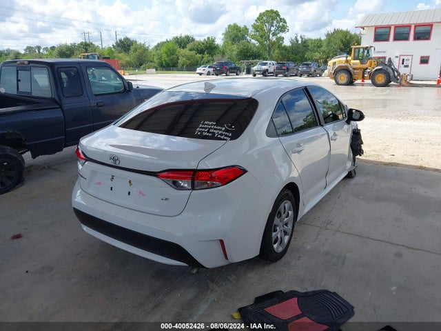 Toyota COROLLA LE 2022 JTDEPMAEXNJ199028 Image 4