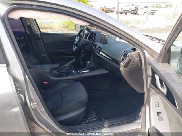 3MZBM1U74GM306844 Mazda Mazda3 I Sport