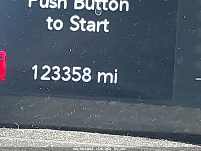 1C4PJLLB1KD338917 Jeep Cherokee Altitude Fwd
