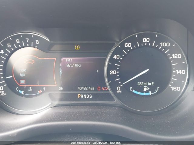 5LMCJ2D99HUL44499 Lincoln MKC SELECT