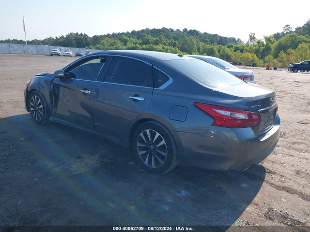 1N4AL3AP3HC246369 Nissan Altima 2.5 Sl