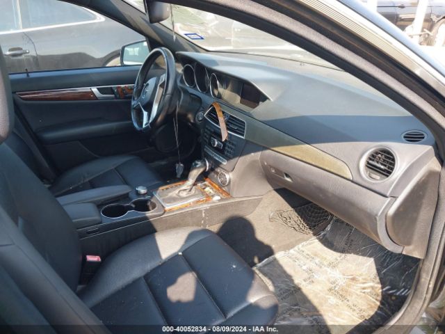 WDDGF4HB5ER316092 Mercedes-Benz C 250 Luxury/sport