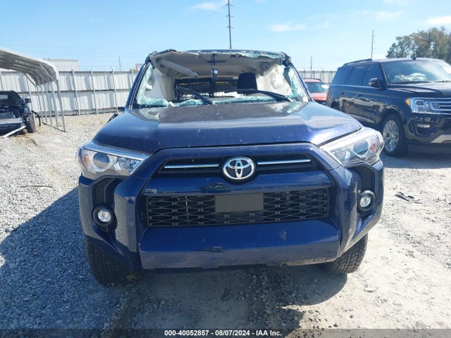 Toyota 4RUNNER SR5 2024 JTEEU5JR8R5308839 Image 12