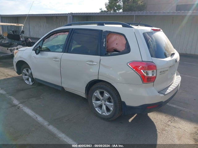 Subaru Forester 2.5i Premium 2015 JF2SJADCXFH441694 Image 3