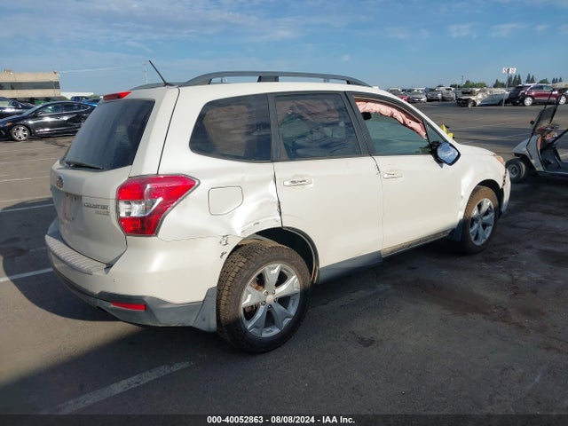 Subaru Forester 2.5i Premium 2015 JF2SJADCXFH441694 Image 4