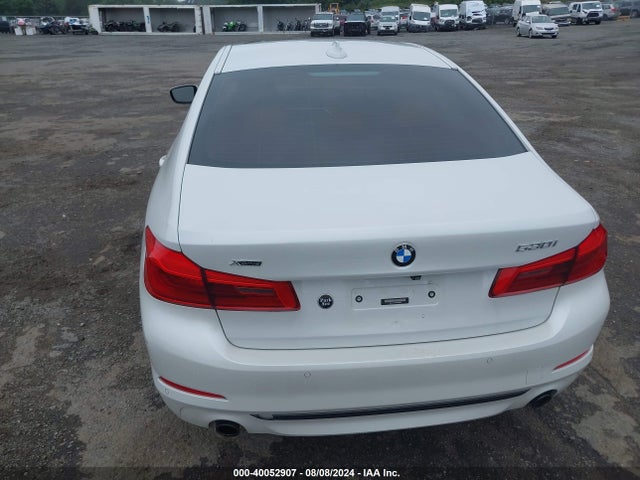 WBAJA7C38HG903822 BMW 530i Xdrive