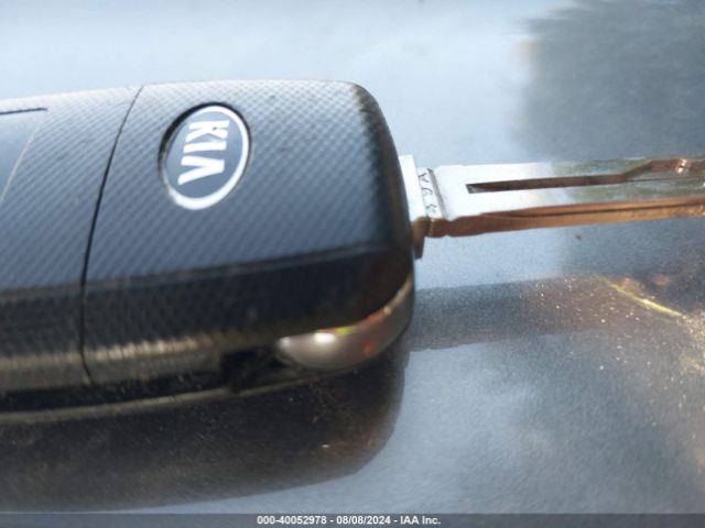 KNDJN2A28G7373287 KIA Soul