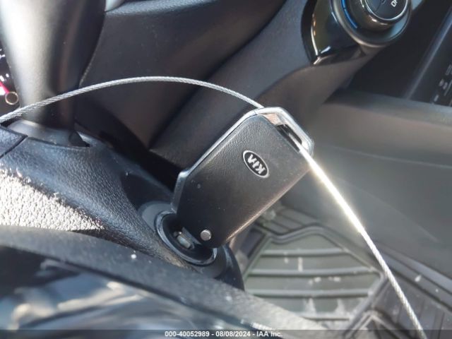 3KPF24AD6KE086065 KIA Forte Lxs