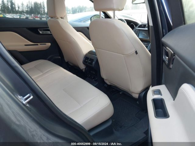 SADCJ2FX1JA267478 Jaguar F-pace 25t Premium