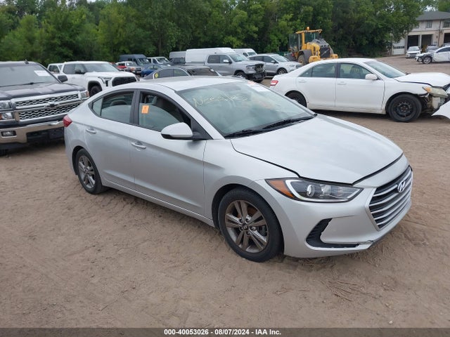 2017 5NPD84LF9HH177307 main image