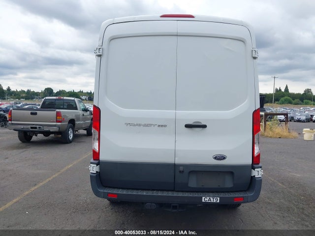 Ford Transit-250 2016 1FTYR1DM6GKB11145 Image 16