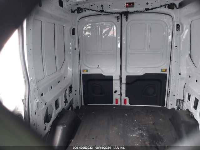 Ford Transit-250 2016 1FTYR1DM6GKB11145 Image 8