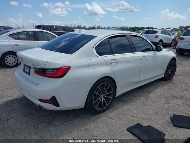 3MW5R1J04M8B85002 BMW 330I