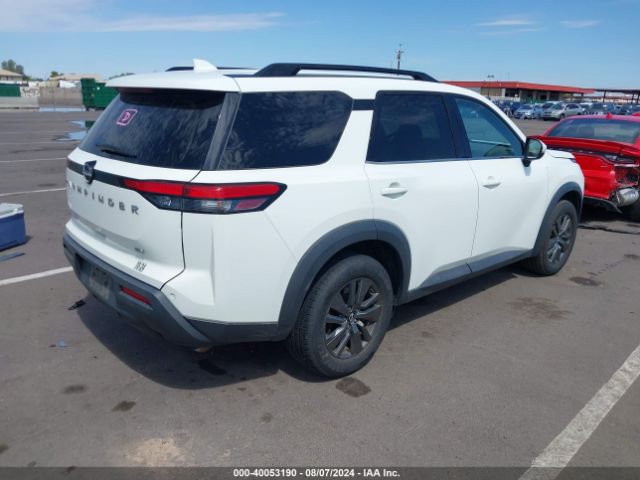 5N1DR3BA2NC213497 Nissan Pathfinder Sv 2wd