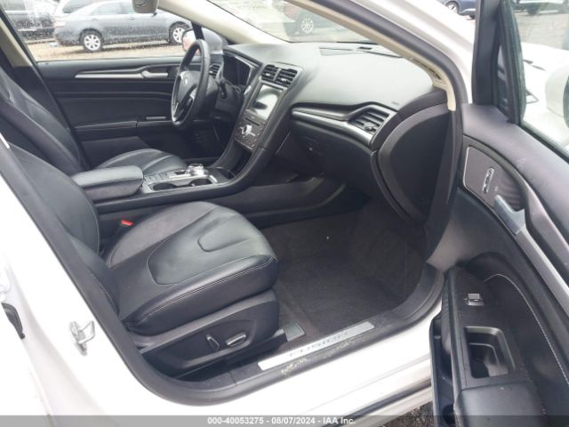 3FA6P0RU2LR260678 Ford Fusion Titanium