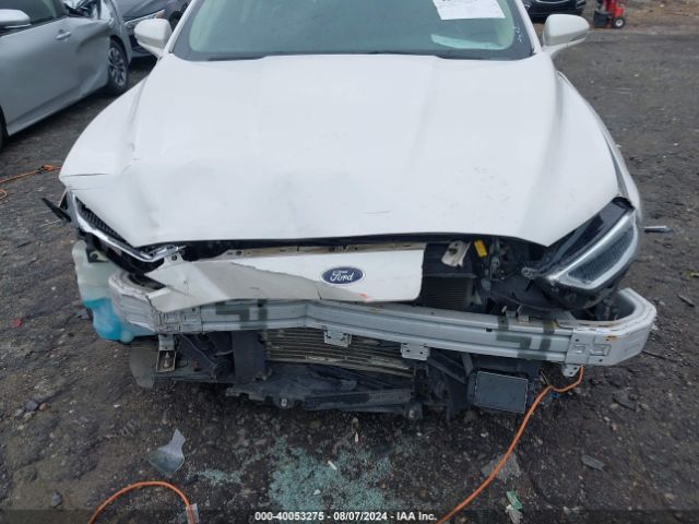 3FA6P0RU2LR260678 Ford Fusion Titanium