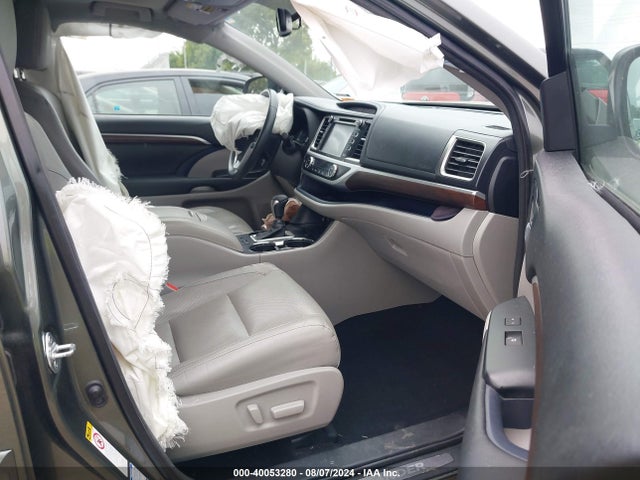 Toyota Highlander Limited/ltd Platinum 2015 5TDDKRFHXFS139975 Image 5