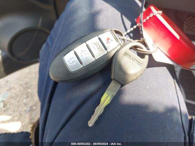5N1AT2MT0JC843509 Nissan ROGUE SV