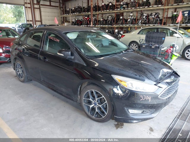 Aukcja sprzedaży 2015 Ford Focus Se, vin: 1FADP3F28FL386588, numer aukcji: 40053304