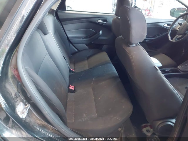 Aukcja sprzedaży 2015 Ford Focus Se, vin: 1FADP3F28FL386588, numer aukcji: 40053304