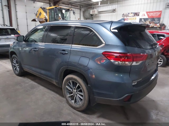 Toyota Highlander Xle 2019 5TDJZRFH2KS928856 Image 3