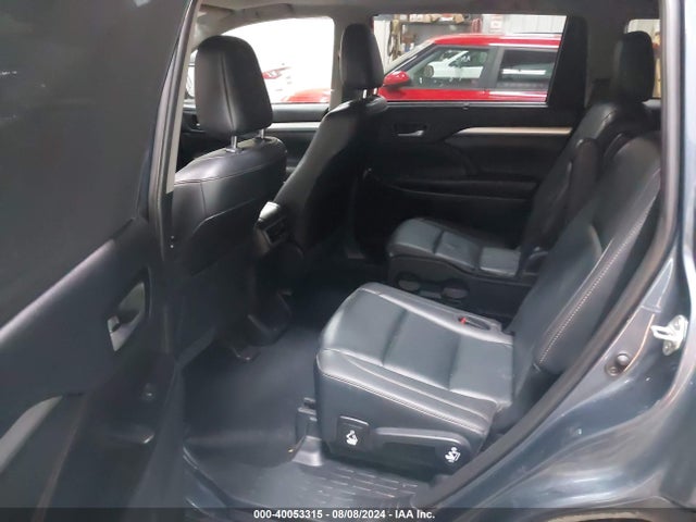 Toyota Highlander Xle 2019 5TDJZRFH2KS928856 Image 8