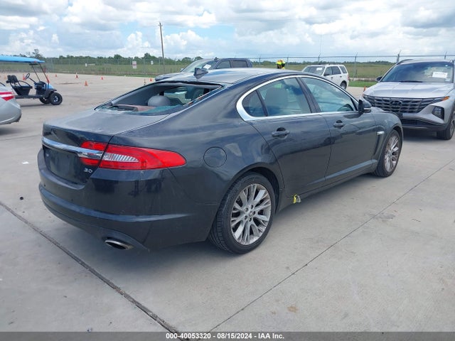 2013 JAGUAR XF SAJWA0E7XD8S62484 Photo 3